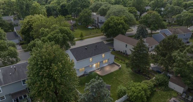 2158 Countryside Circle, Naperville, IL 60565
