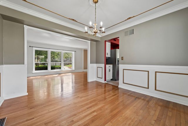 2158 Countryside Circle, Naperville, IL 60565
