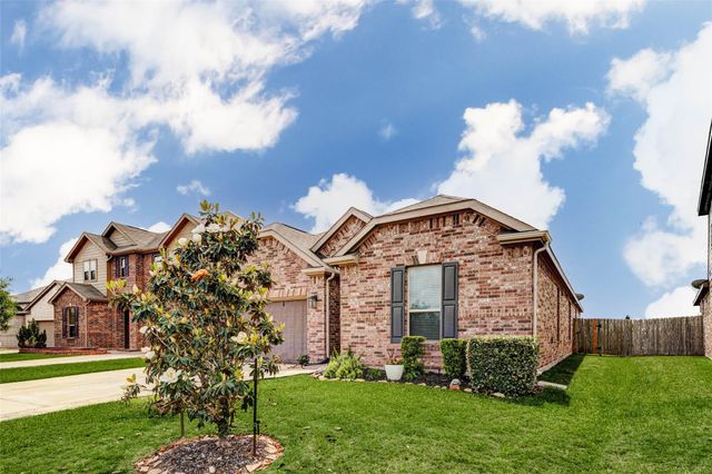 22315 Helen Springs Lane, Richmond, TX 77469