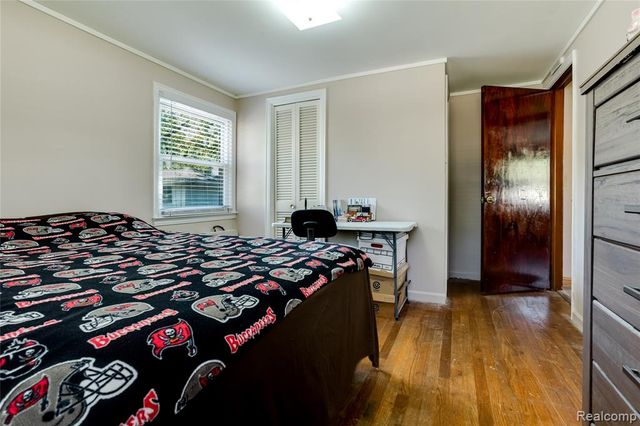 1319 Minnie Street, Port Huron, MI 48060