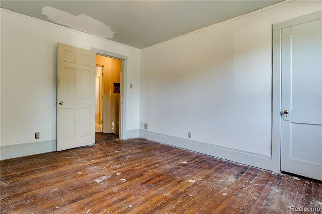 1319 Minnie Street, Port Huron, MI 48060