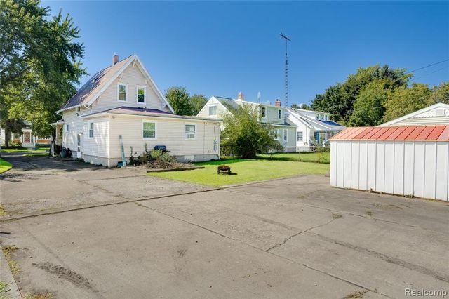 1319 Minnie Street, Port Huron, MI 48060