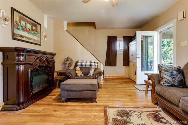 1319 Minnie Street, Port Huron, MI 48060