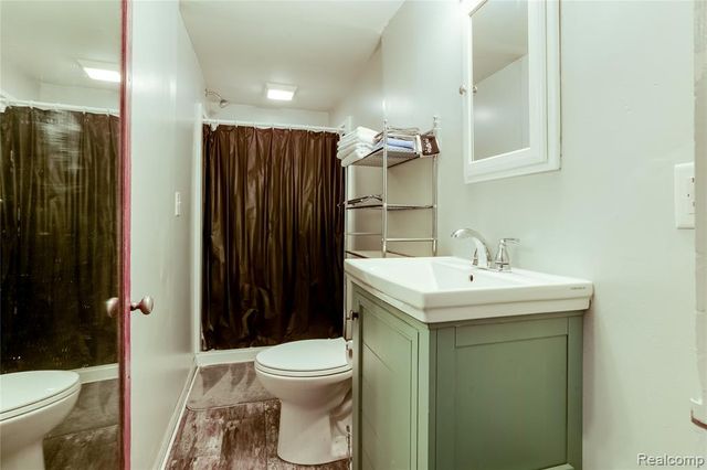 1319 Minnie Street, Port Huron, MI 48060