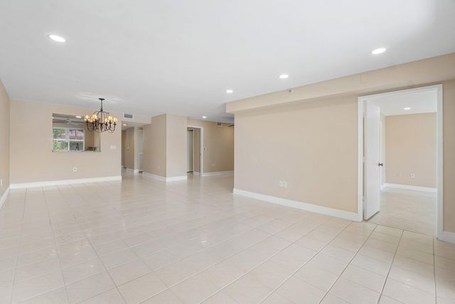14096 Huntington Pointe Drive 106, Delray Beach, FL 33484