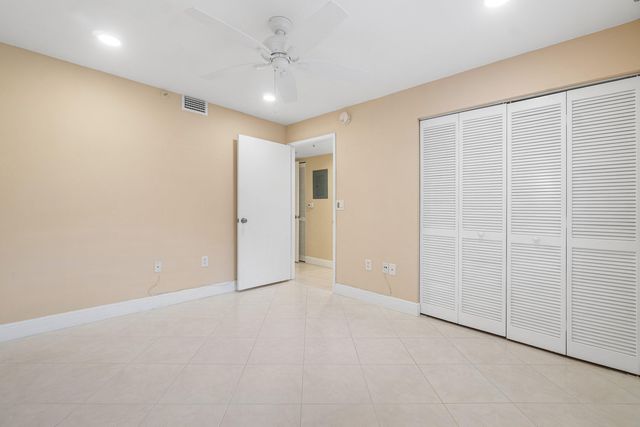 14096 Huntington Pointe Drive 106, Delray Beach, FL 33484
