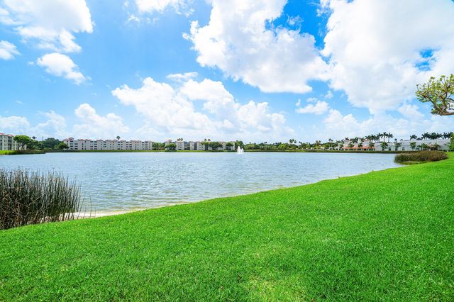 14096 Huntington Pointe Drive 106, Delray Beach, FL 33484