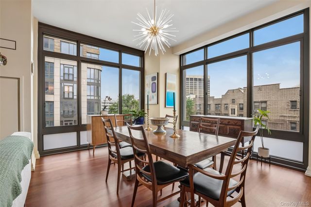 25 City Place 6C, White Plains, NY 10601
