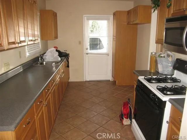 450 Saint Augustine Avenue, Claremont, CA 91711