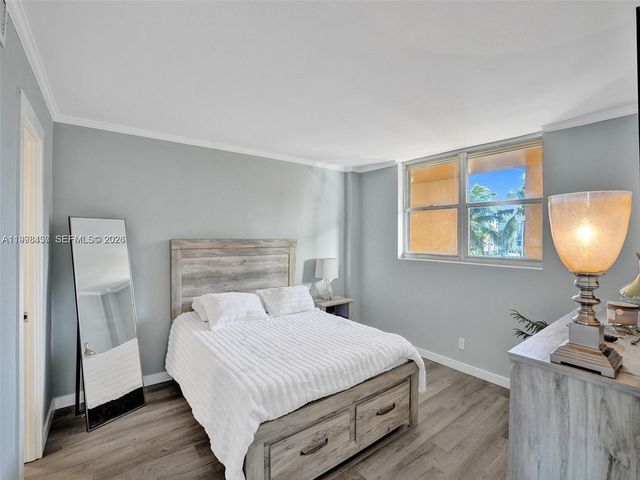 1777 SE 15th St 217, Fort Lauderdale, FL 33316