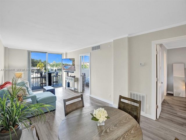 1777 SE 15th St 217, Fort Lauderdale, FL 33316