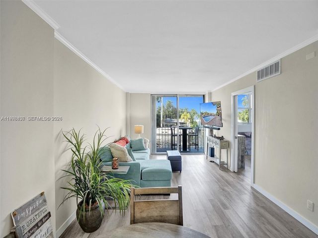 1777 SE 15th St 217, Fort Lauderdale, FL 33316