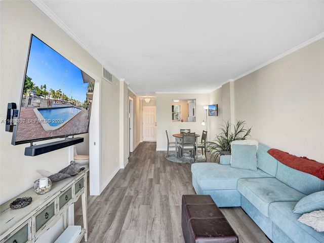 1777 SE 15th St 217, Fort Lauderdale, FL 33316