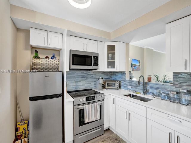 1777 SE 15th St 217, Fort Lauderdale, FL 33316