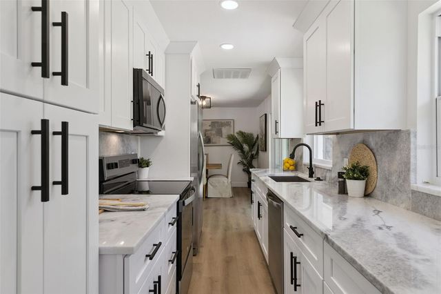 5327 RUNDLE ROAD, Orlando, FL 32810