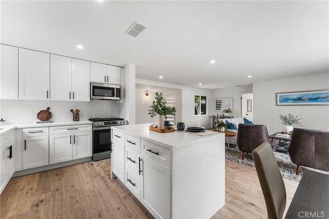 16738 Index Street, Granada Hills, CA 91344