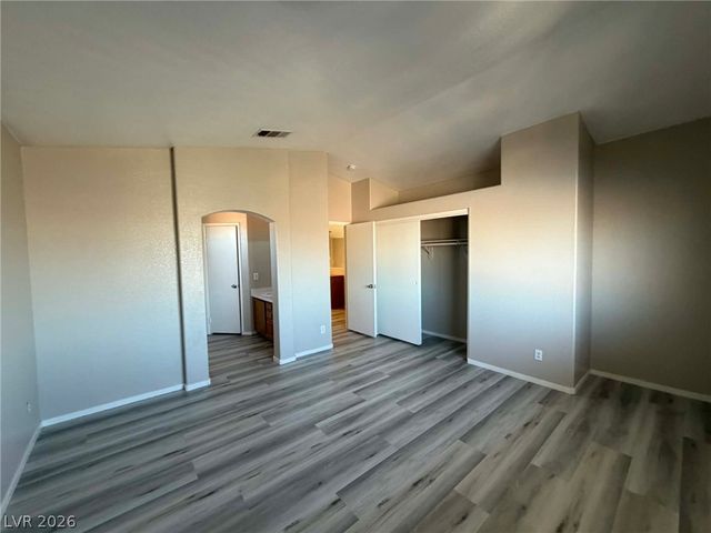 2769 Desert Stream Court, Las Vegas, NV 89156