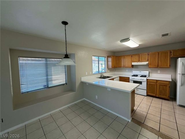 2769 Desert Stream Court, Las Vegas, NV 89156