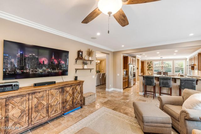 13737 Elkton Court, Moorpark, CA 93021