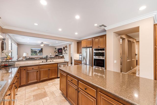 13737 Elkton Court, Moorpark, CA 93021