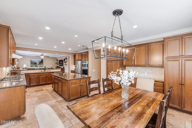 13737 Elkton Court, Moorpark, CA 93021