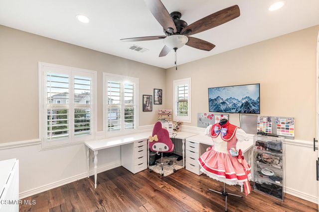 13737 Elkton Court, Moorpark, CA 93021