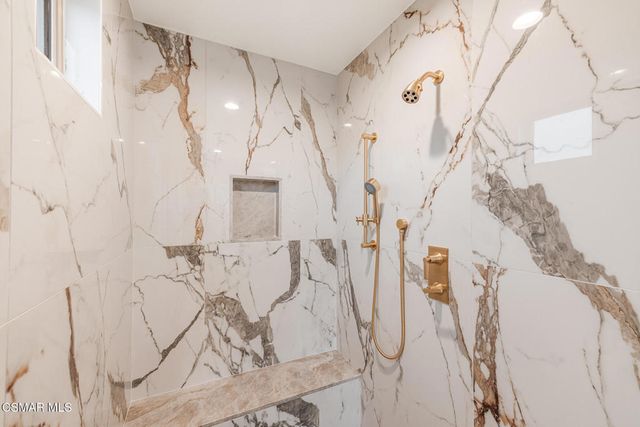 13737 Elkton Court, Moorpark, CA 93021