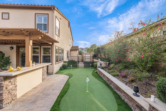 13737 Elkton Court, Moorpark, CA 93021