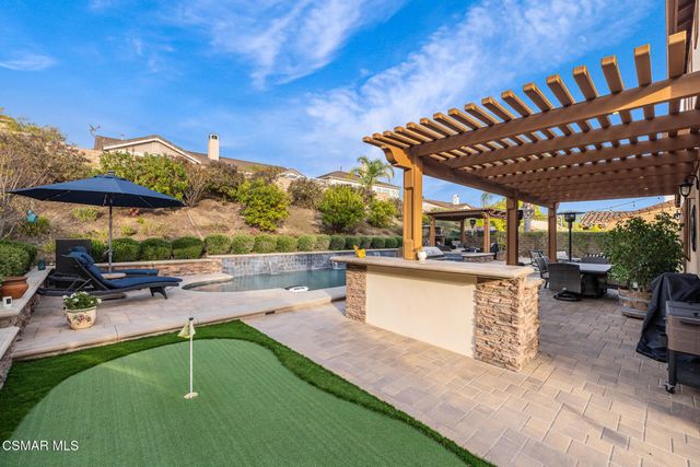 13737 Elkton Court, Moorpark, CA 93021