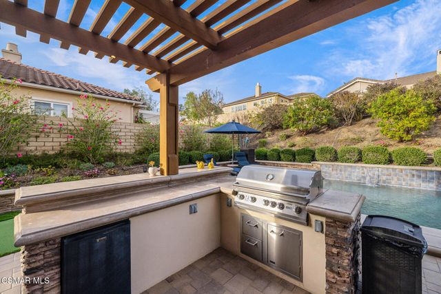 13737 Elkton Court, Moorpark, CA 93021