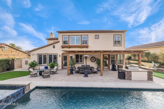 13737 Elkton Court, Moorpark, CA 93021