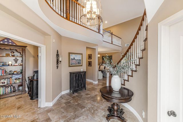 13737 Elkton Court, Moorpark, CA 93021