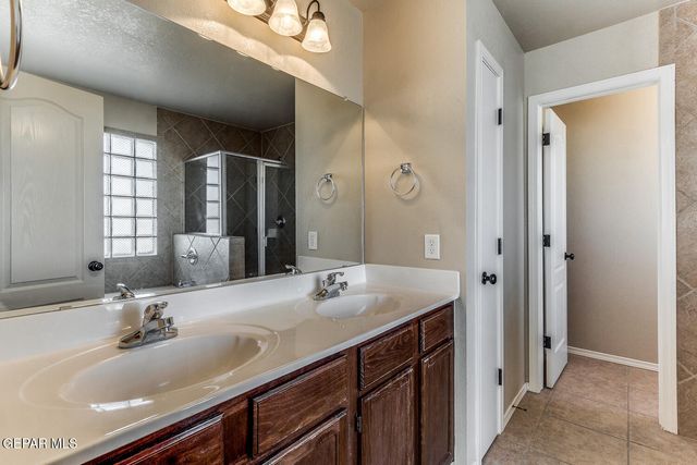 11296 BULLSEYE Street, El Paso, TX 79934