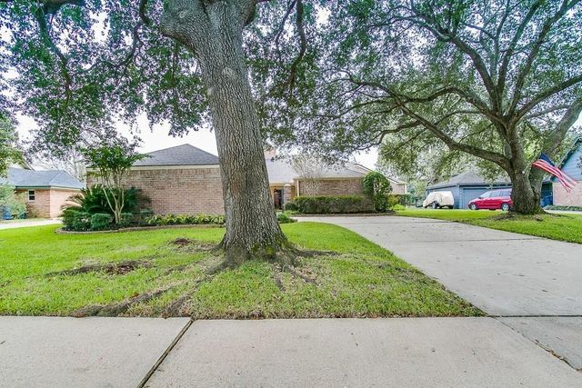 3915 Pleasant Valley Drive, Missouri City, TX 77459