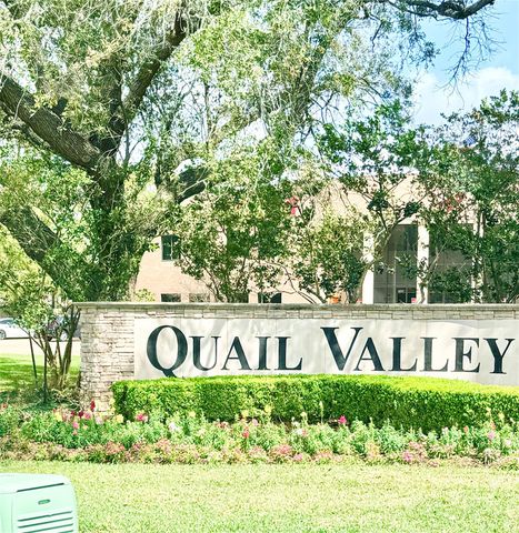 3915 Pleasant Valley Drive, Missouri City, TX 77459