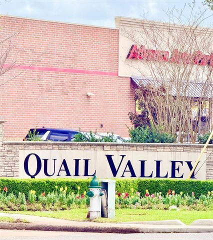 3915 Pleasant Valley Drive, Missouri City, TX 77459