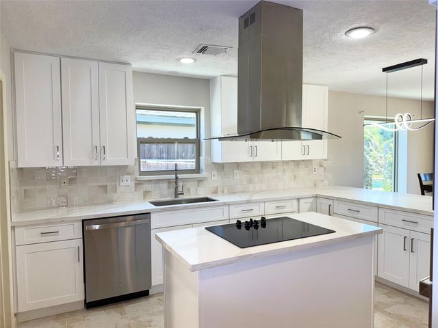 3915 Pleasant Valley Drive, Missouri City, TX 77459