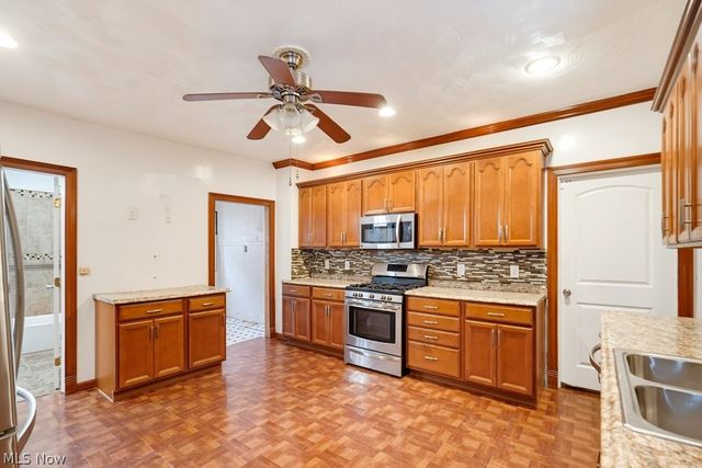 7311 Montgomery Avenue, Cleveland, OH 44104