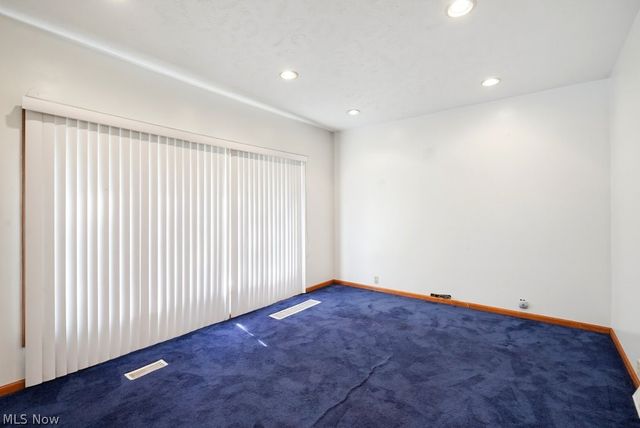 7311 Montgomery Avenue, Cleveland, OH 44104