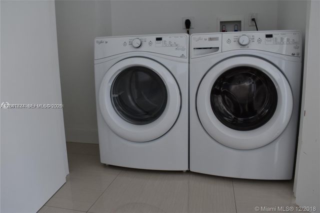17301 Biscayne Boulevard 1407, North Miami Beach, FL 33160