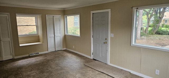 2871 N 50th STREET, Milwaukee, WI 53210