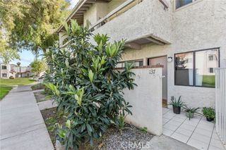 25019 Peachland Avenue 137, Newhall (santa Clarita), CA 91321