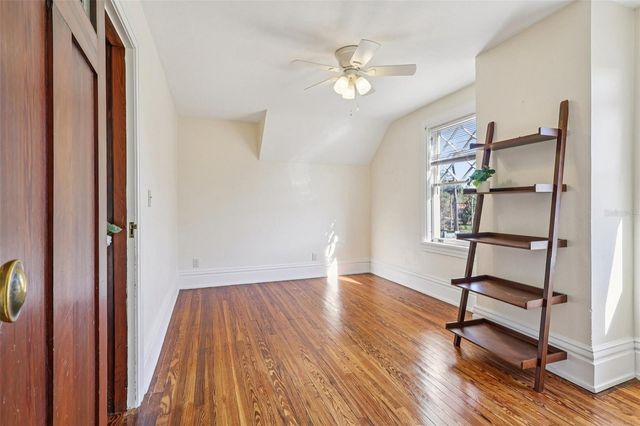 422 S CENTER STREET, Eustis, FL 32726