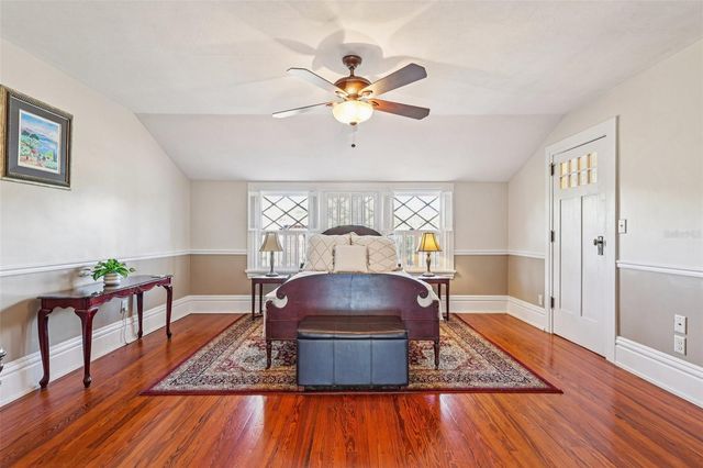 422 S CENTER STREET, Eustis, FL 32726