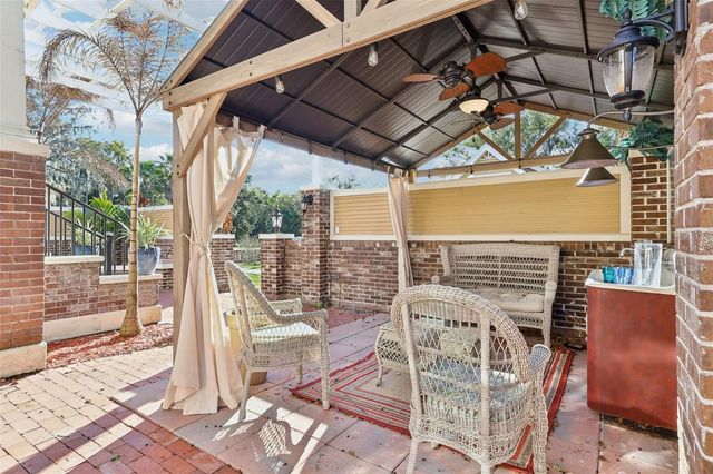 422 S CENTER STREET, Eustis, FL 32726