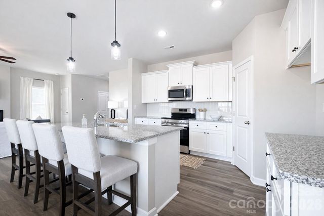 210 Roxanna Court, Shelby, NC 28152