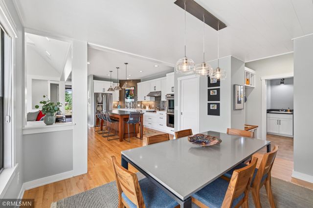 11449 Wildflower Drive N, Lake Elmo, MN 55042