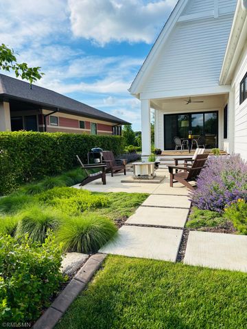 11449 Wildflower Drive N, Lake Elmo, MN 55042