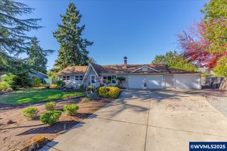4611 Harlan Dr NE, Salem, OR 97305