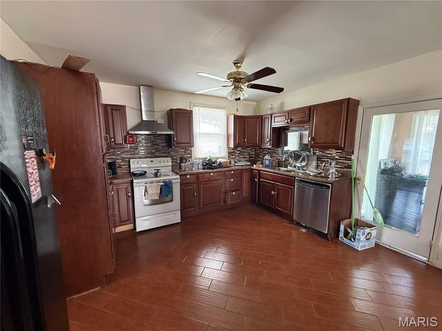 252 Wachtel Avenue, St Louis, MO 63125